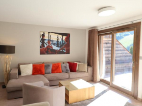 Les Gets: Bel appartement avec grande terrasse, parking et WiFi - FR-1-623-32
